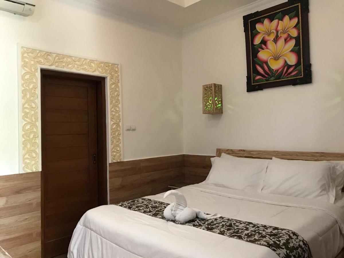 Mikuk Homestay Canggu Екстер'єр фото